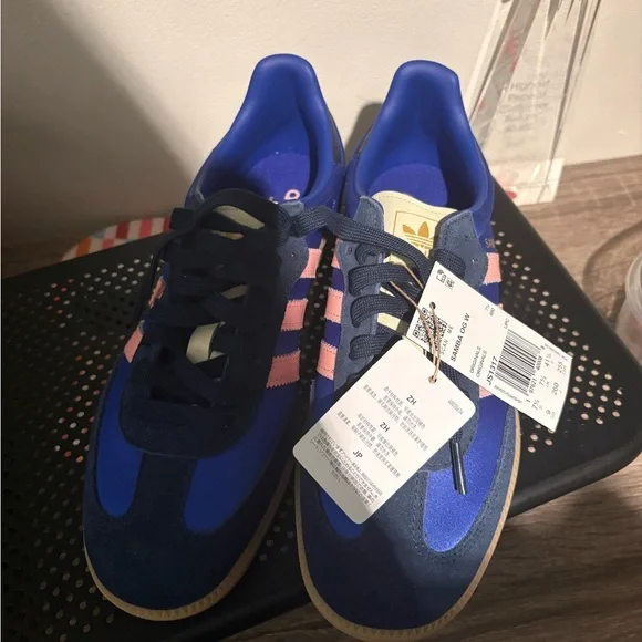 adidas Royal Blue Sneakers with Pink Stripes with gum bottom- samba OG - Picture 1 of 5